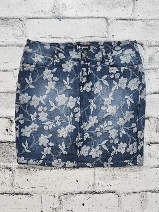 Suko Denim - Suko Jeans Floral Denim Mini Skirt Size 2 Blue White Stretch Jean Skirt